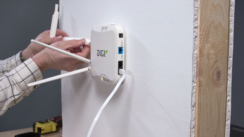 Digi EX15 : Installation facile sur une plaque de plâtre ou un faux-plafond