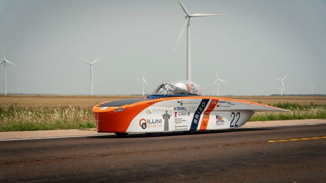 Voiture solaire Illini